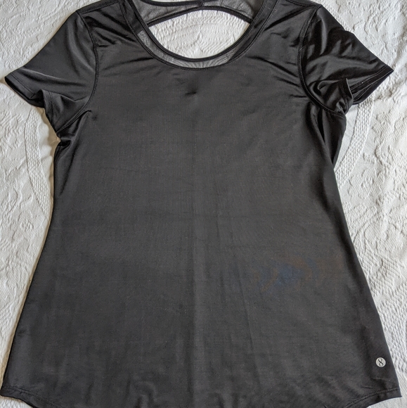 Qwick-Dry Workout Top - Picture 1 of 3